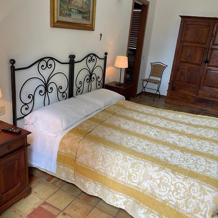 Agriturismo Villa Luca Sant'Agata di Militello Exterior foto