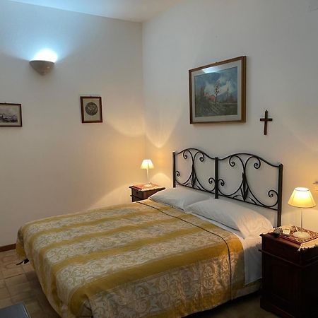 Agriturismo Villa Luca Sant'Agata di Militello Exterior foto