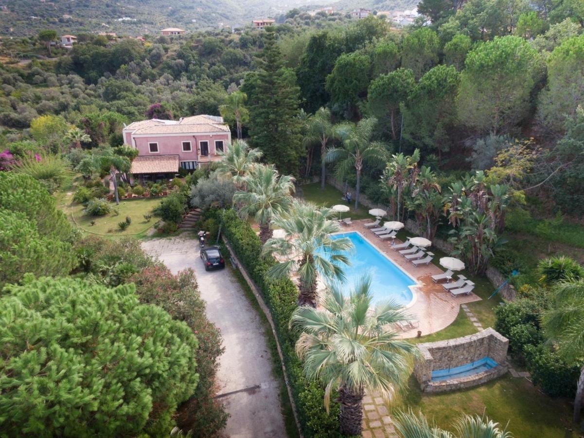 Agriturismo Villa Luca Sant'Agata di Militello Exterior foto