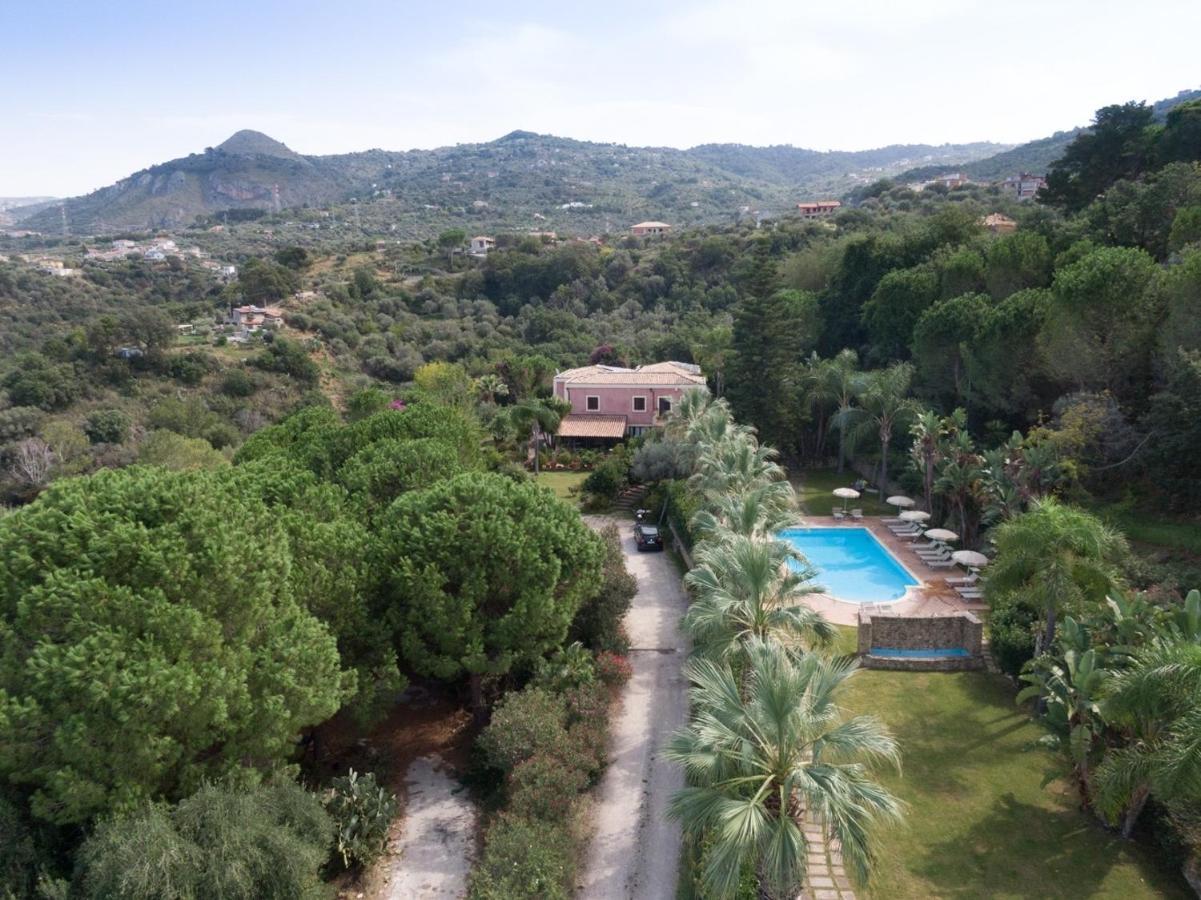 Agriturismo Villa Luca Sant'Agata di Militello Exterior foto